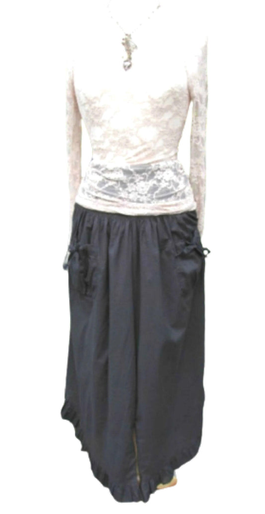 Ladies Celina brand cotton wide leg Bloomer pants with elastic waist, tie pockets and legs