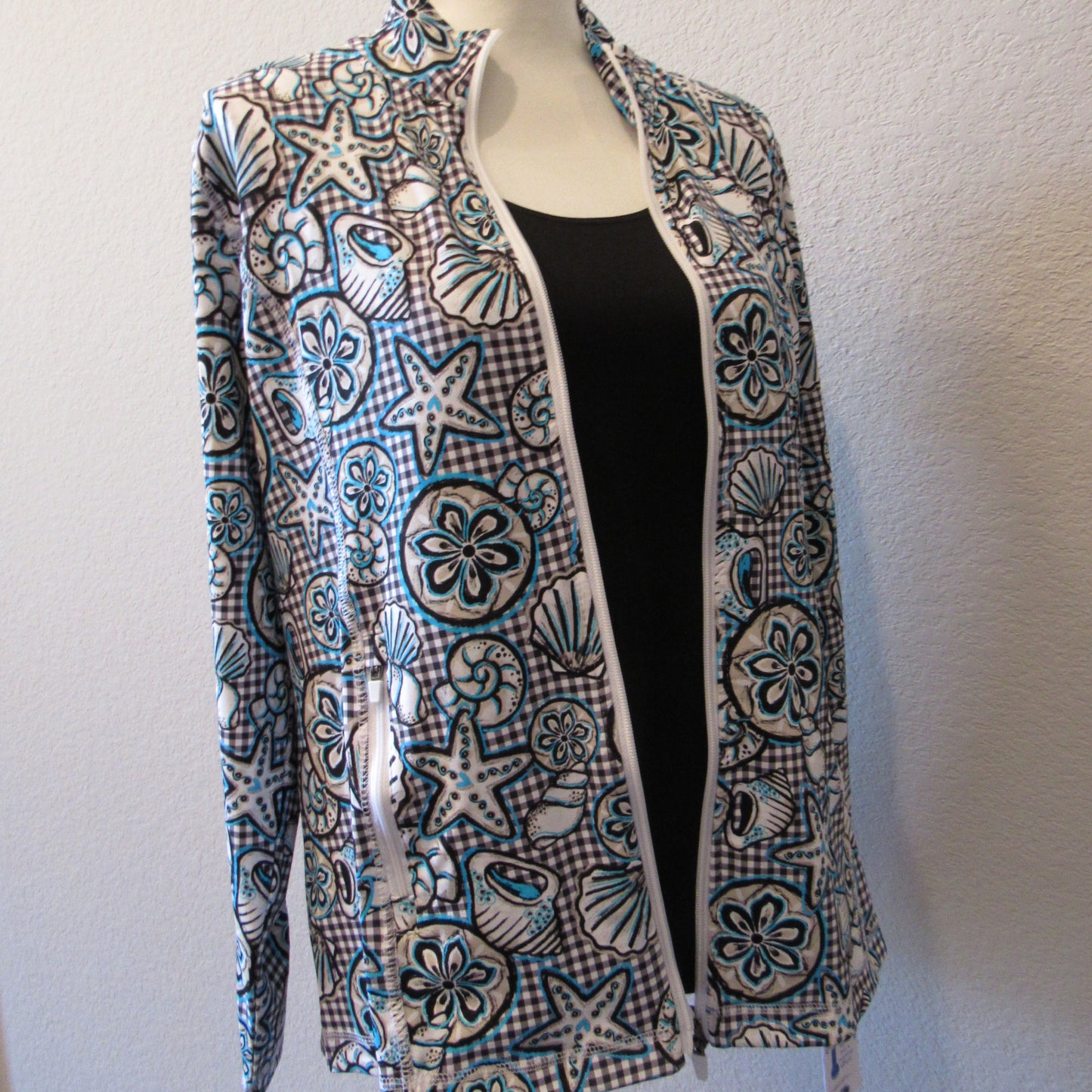 Lulu-B Coastal Seashell Print Full-Zip Jacket | UPF 50+