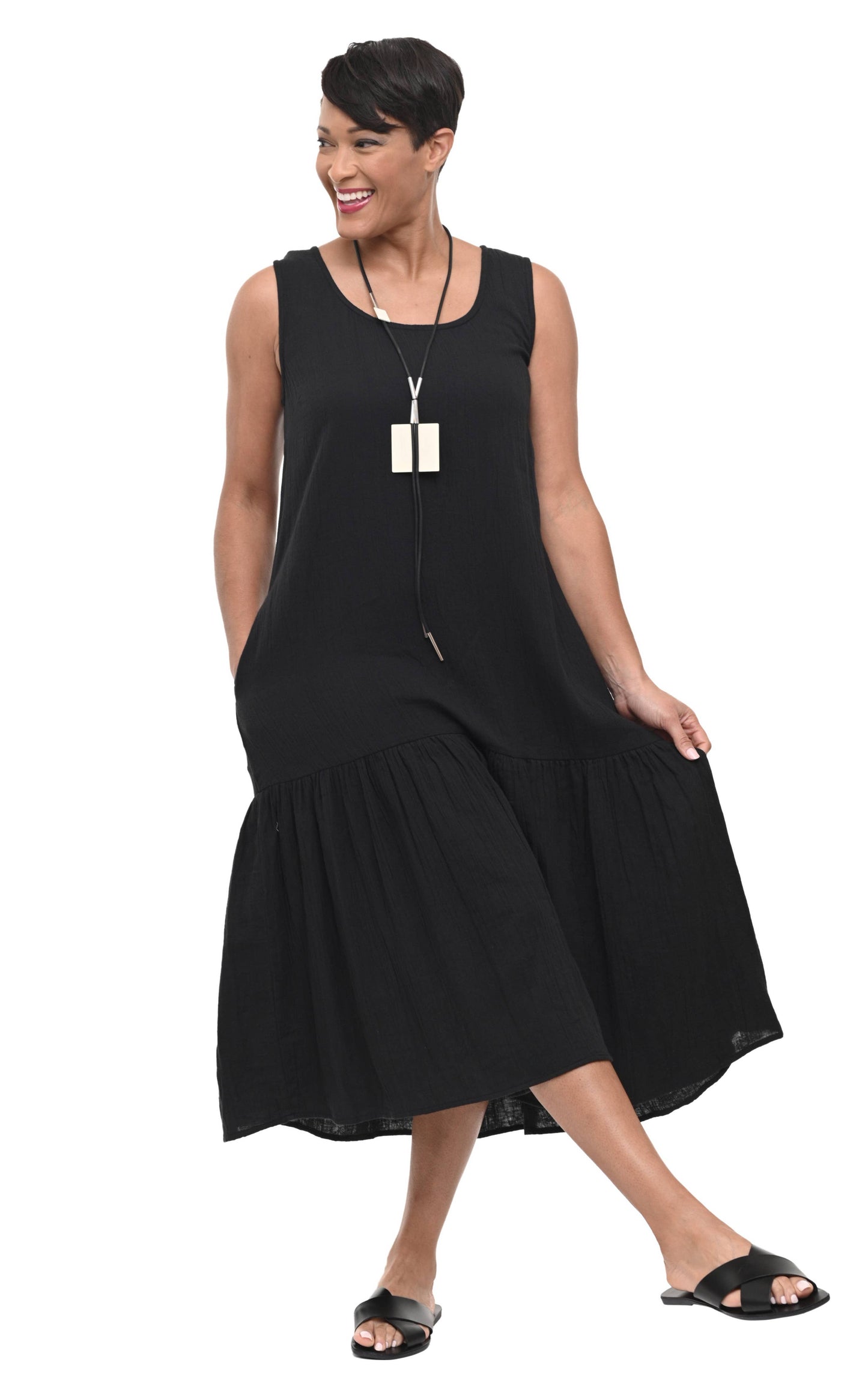 Yvette Midi Dress in Black